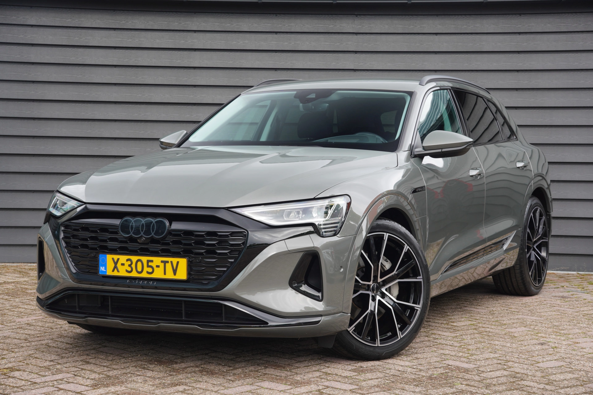 Audi Q8 e-tron